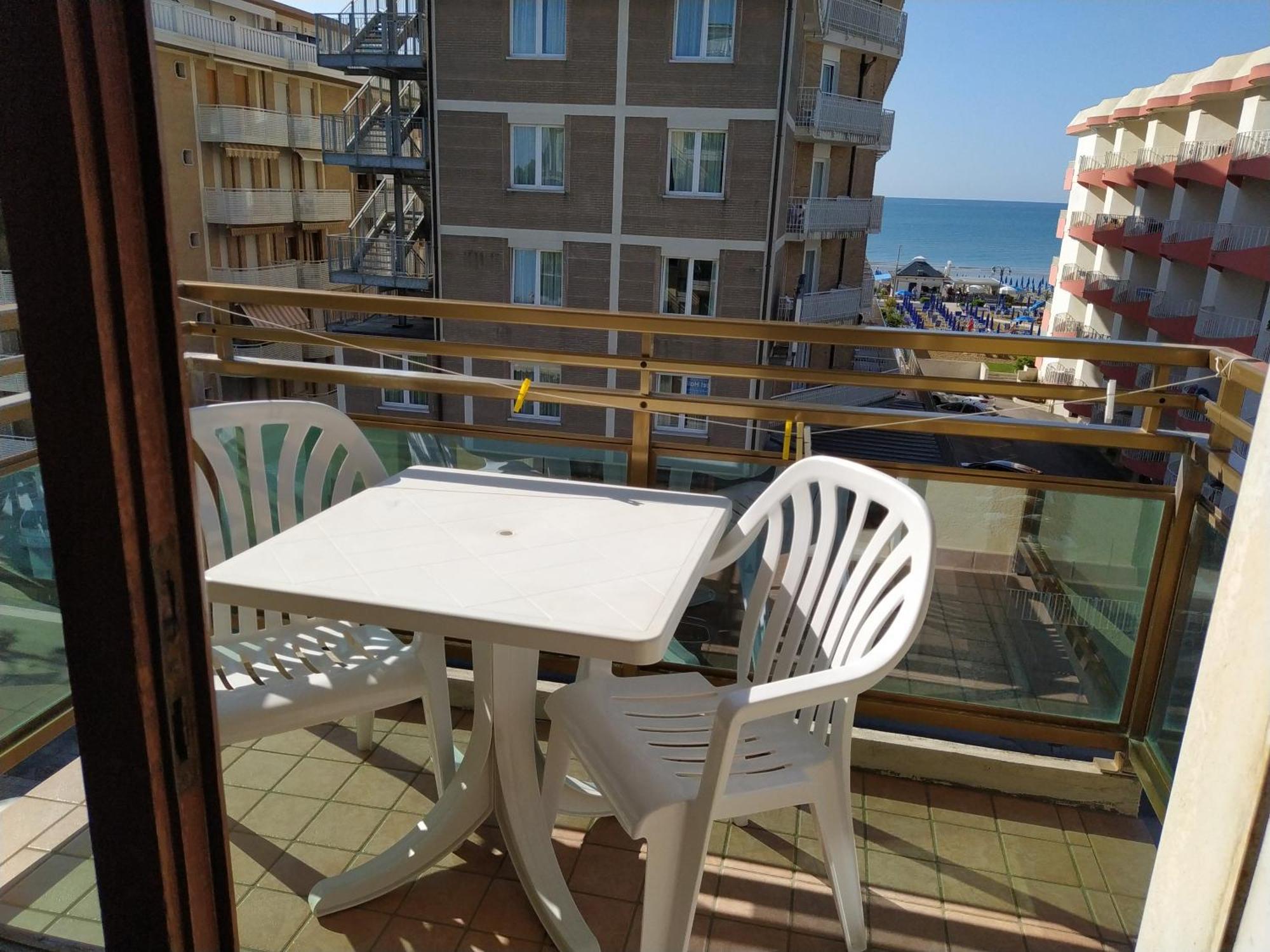 Hotel Halifax Lido di Jesolo Zewnętrze zdjęcie